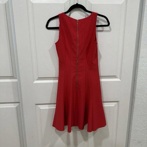 Women’s HM red‎ Dress Size 2 Fit N Flare NWOT Christmas Holidays - Picture 4 of 7